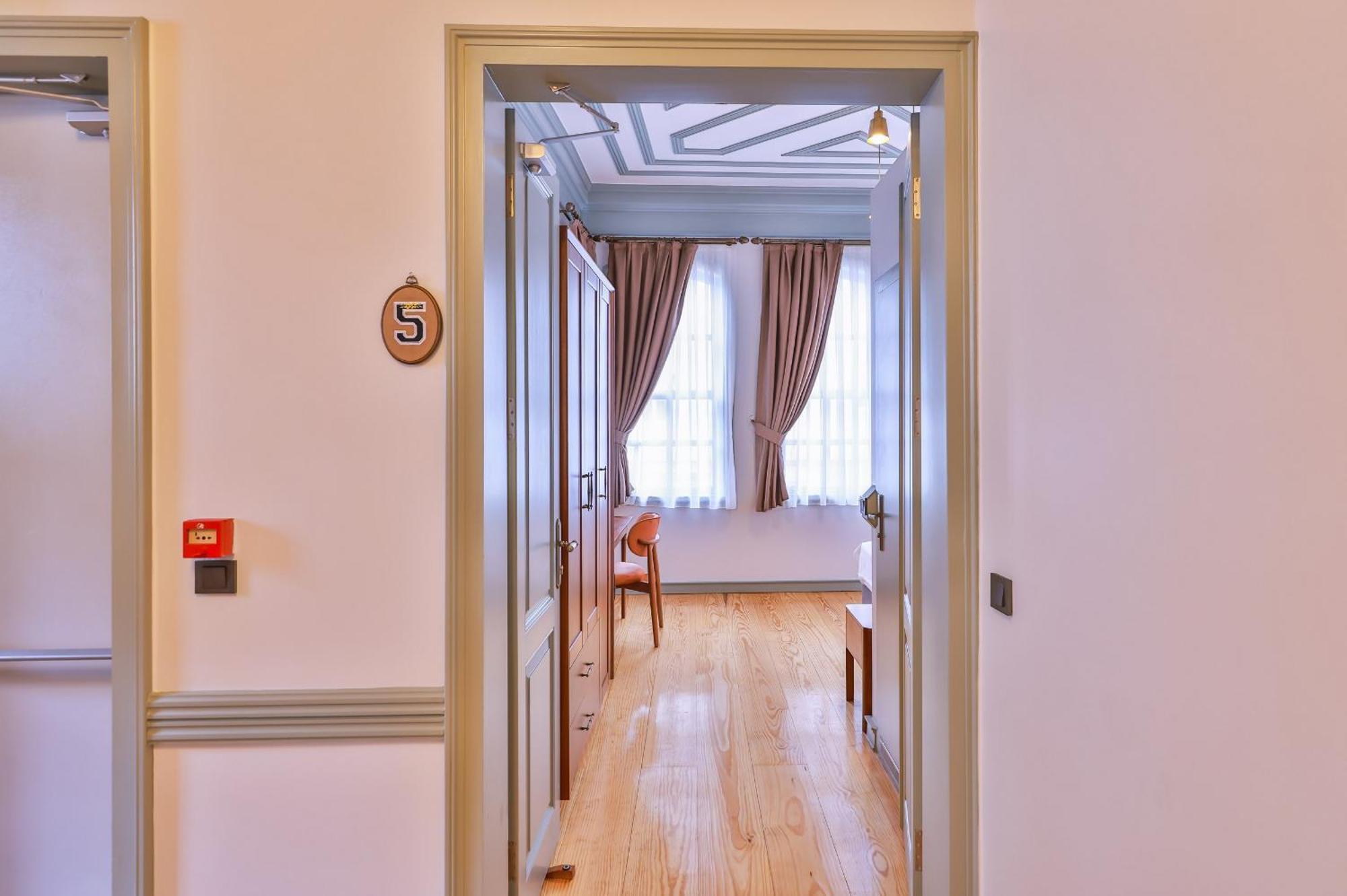 Hotel Va Mansion à Istambul Extérieur photo